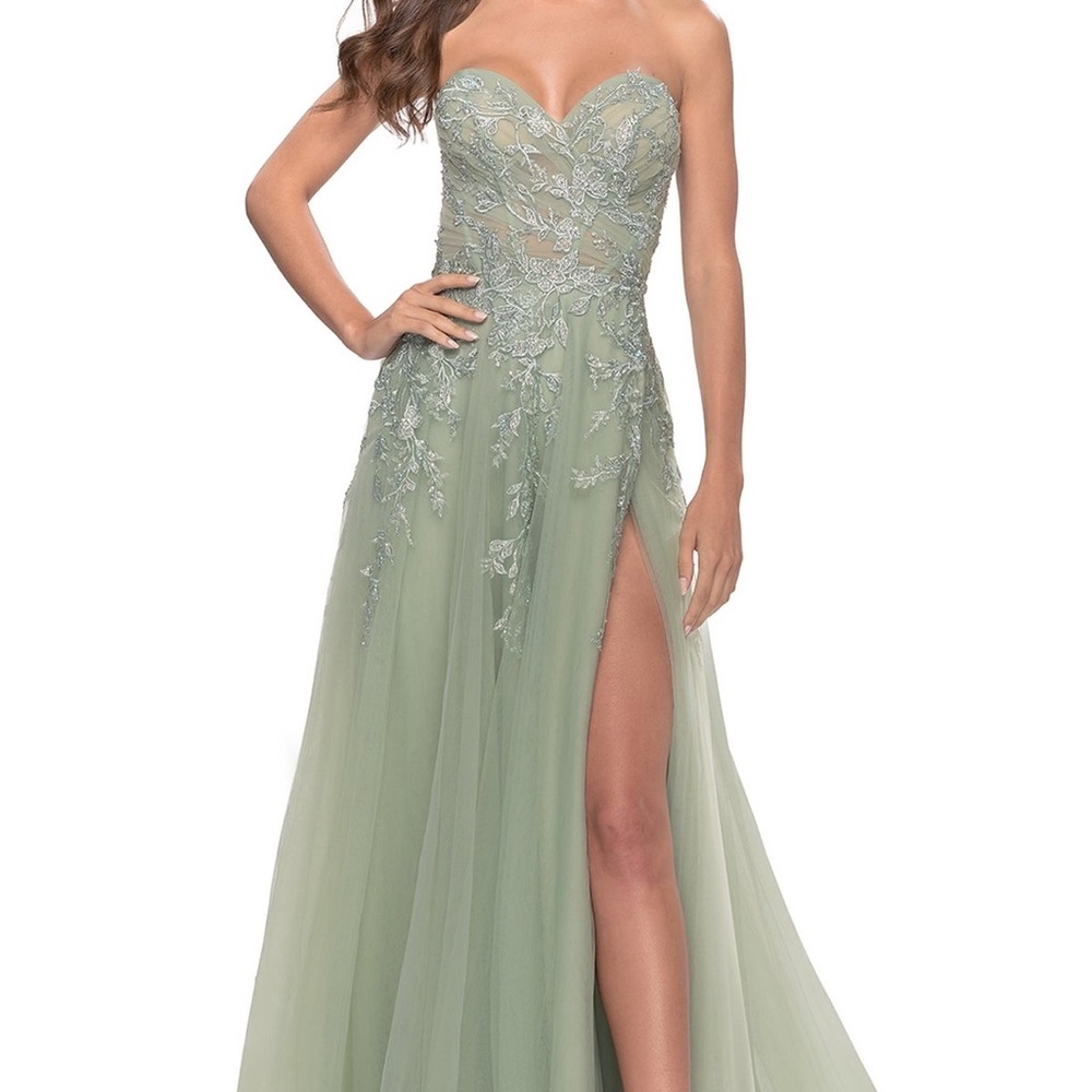La Femme 31367 Sage Prom Dress, size 4